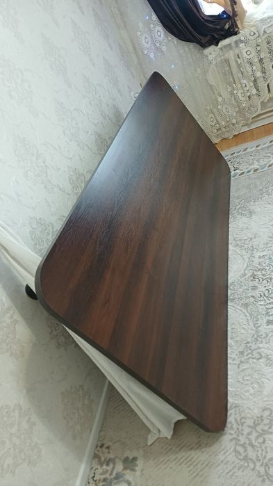 Стол жақсы жағдайдағы б/у сатылады