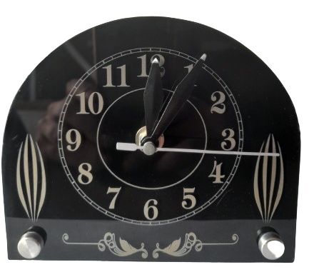 Ceasuri unicat pe sticlă