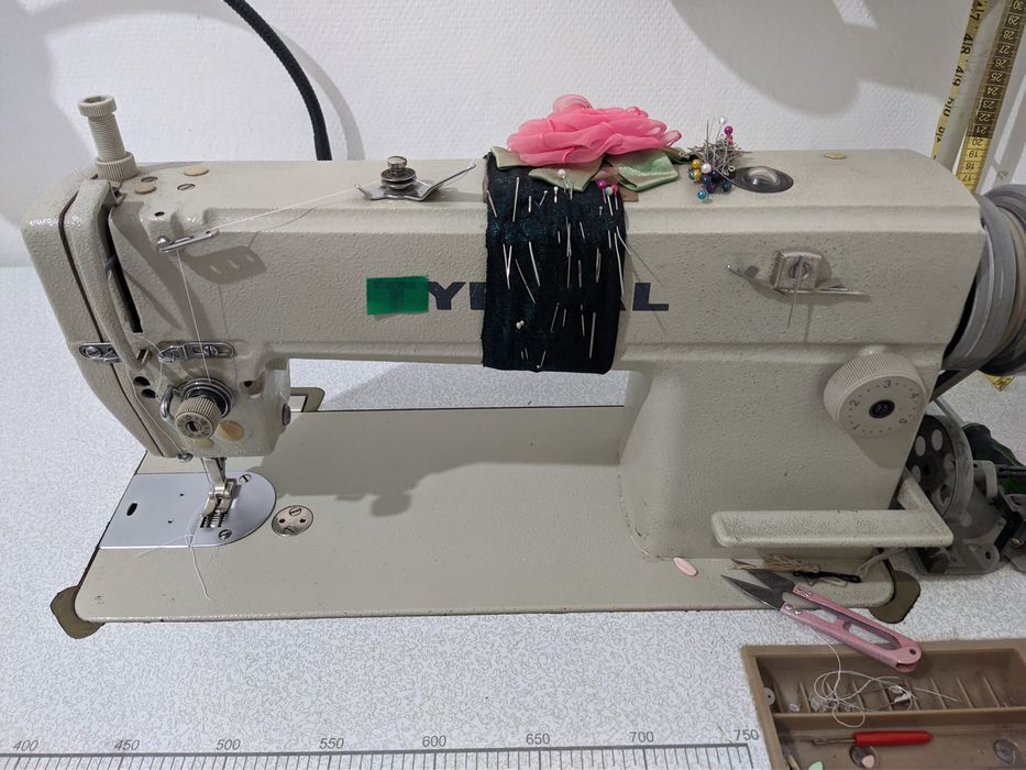 Швейная машинка TYPICAL