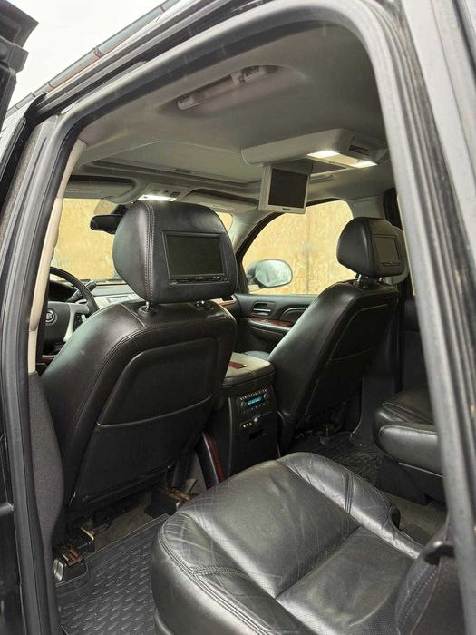 Cadillac Escalade 6.2 benzina