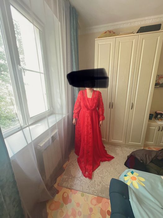 Вечерние платья