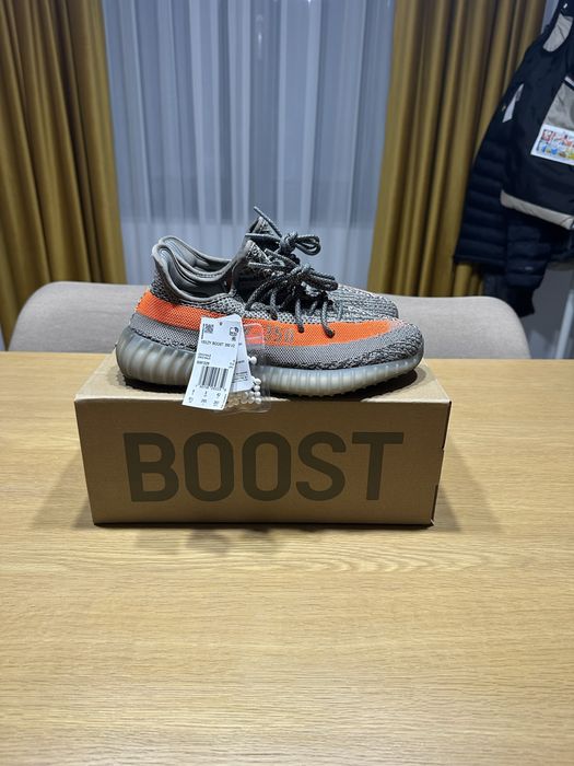 Yeezy Boost 350 Beluga