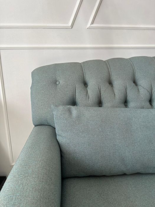 Продаю диван в отличном состоянии