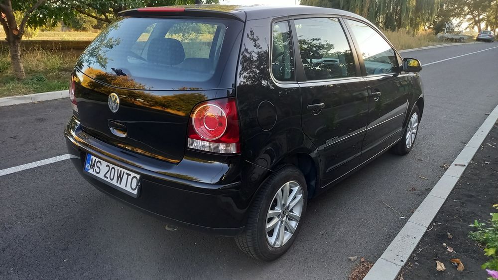 VOLKSWAGEN Polo 2009 — imagine 3