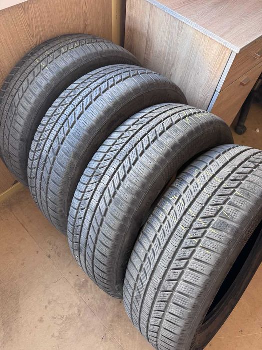 Гуми Continental 225/60 R18 V XL