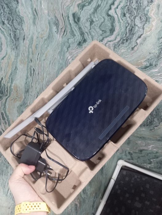 Wi-Fi роутер  новый