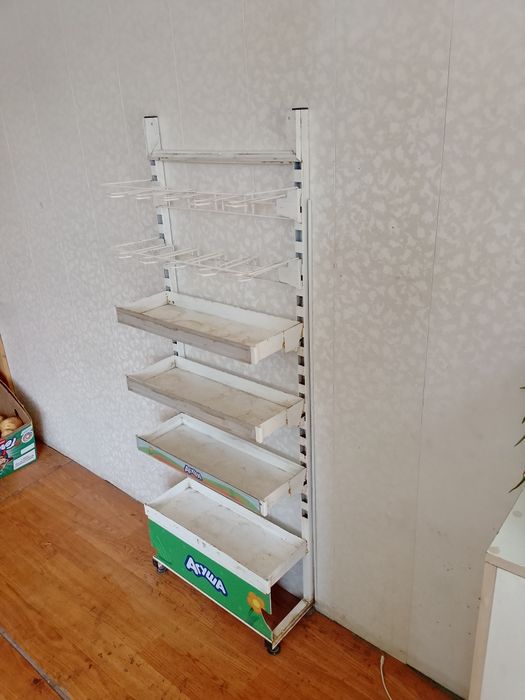 Срочно продам полки
