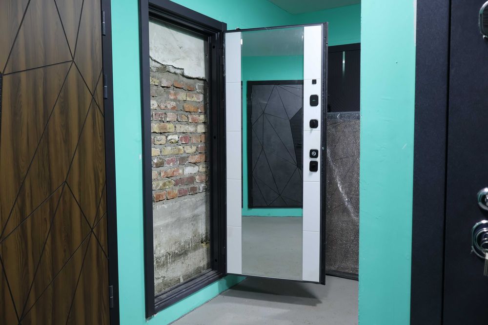 Входные металлические двери