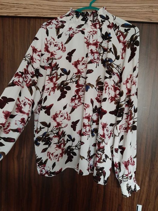 Дамски блузи, риза, тениски, жилетка XL