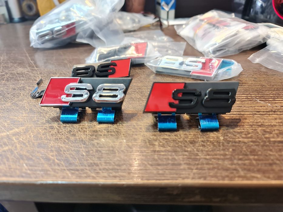 Предна и задна емблема за Ауди  А8 S8