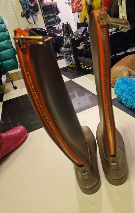 Гумени ботуши с цип