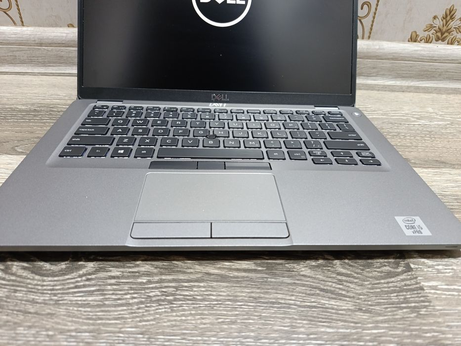 Dell i5-10310U(10-avlod) 8/256gb FACE ID Padsvetka klaviatura