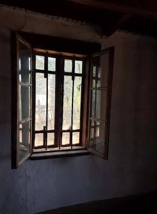 Tâmplărie lemn construcție veche