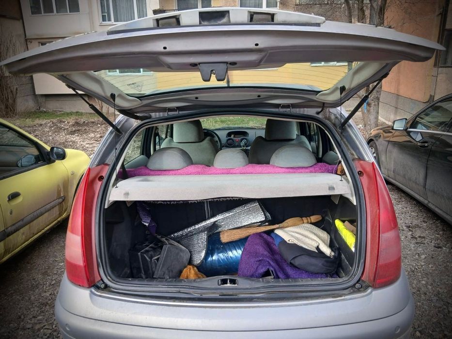 Автомобил Ситроен С3