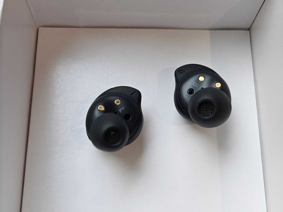 Samsung Galaxy Buds FE – за части / резервен кейс