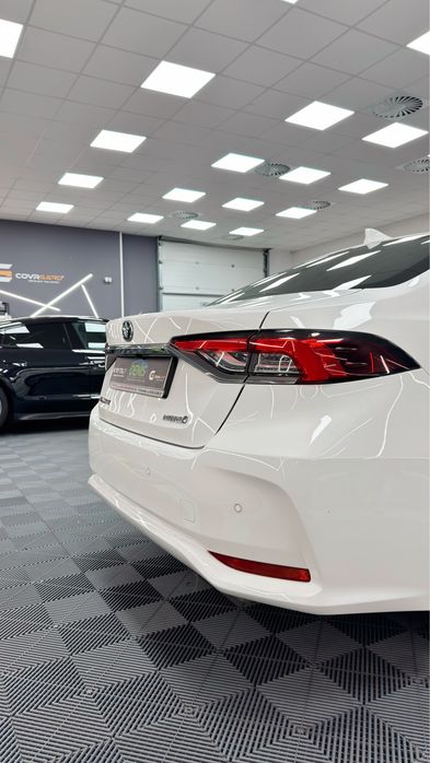 TOYOTA Corolla 2023 — imagine 4