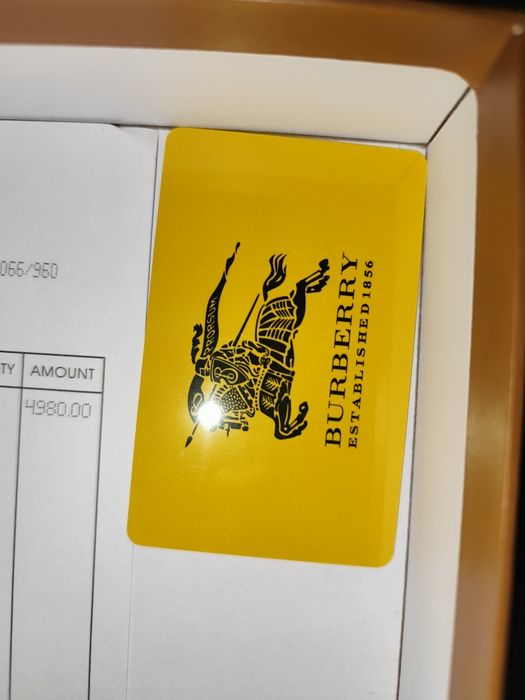 esarfa burberry neagra