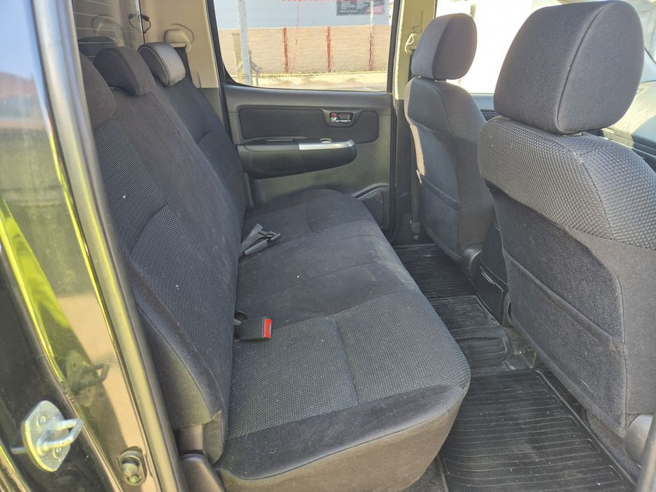 Dezmembrez Toyota Hilux 2KD-FTV 2.5 Euro 5 2012-2016