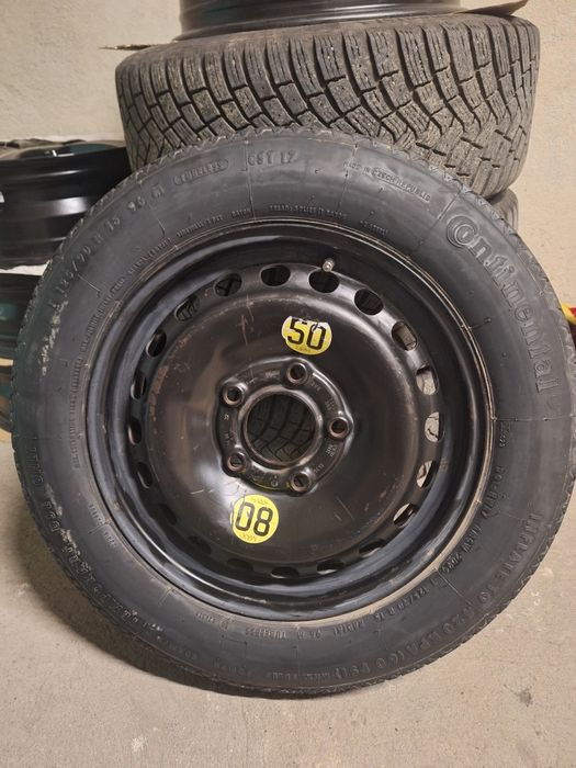 Резервна гума тип патерица