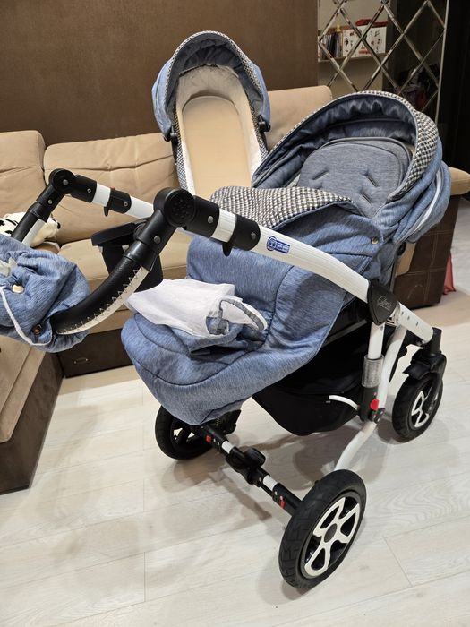 Коляска-трансформер 3 в 1 Adamex Gloria