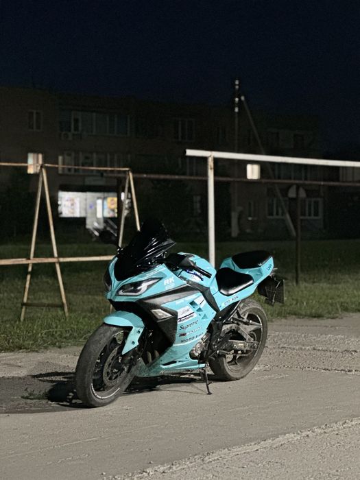 kawasaki ninja 300