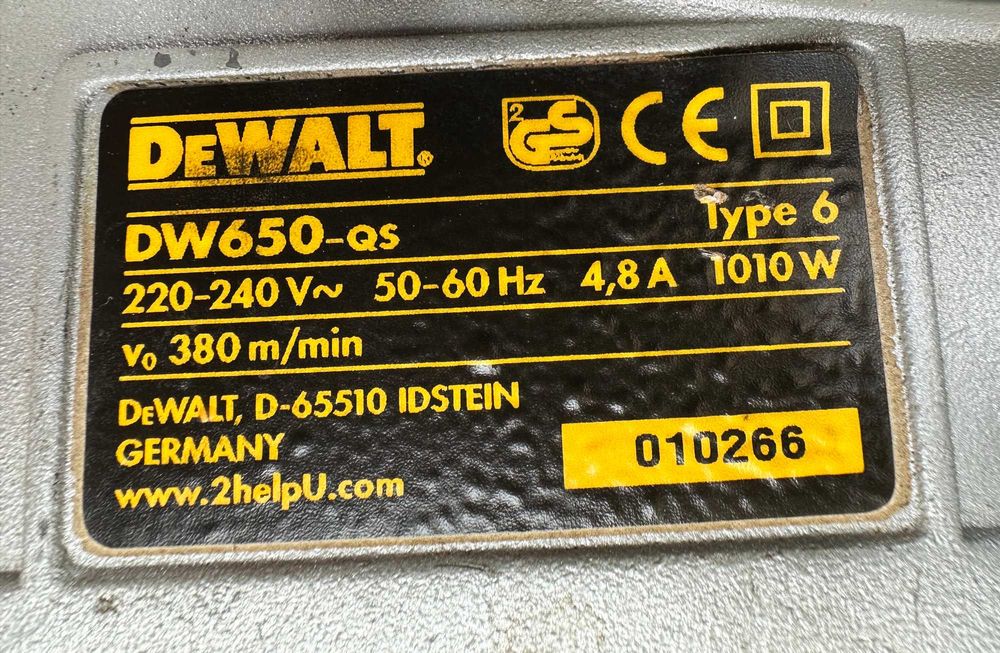 DeWALT DW650-QS - Професионален лентов шлайф 1010W