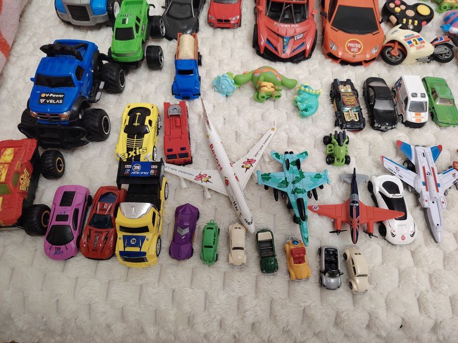 Jucarii copii baieti