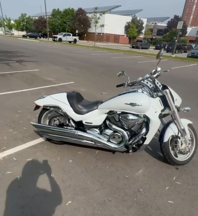Vand Suzuki Boulevard
