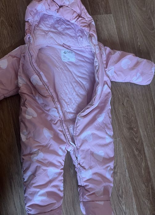 Продам комбинезон на осень