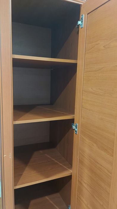 Продам шкаф в спальню