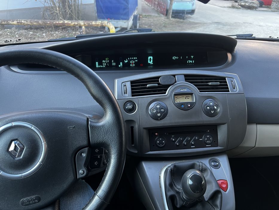 Renault Grand Scenic 7 locuri