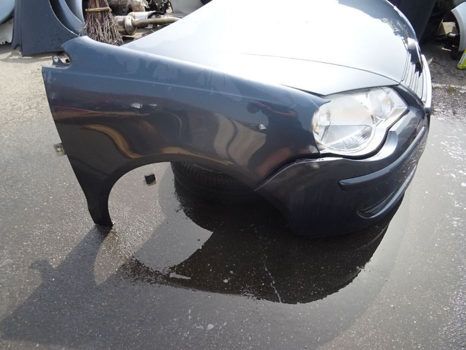 Vand Fata Completa Volkswagen Polo 9N din 2008 volan pe stanga