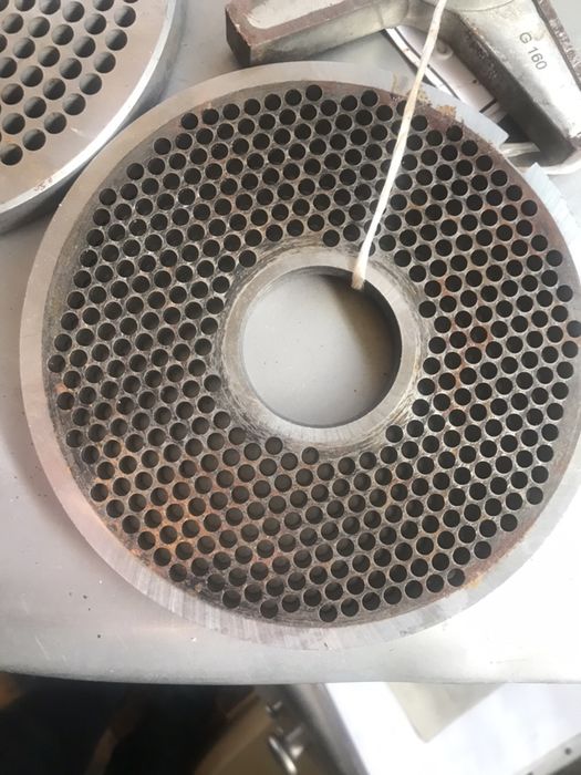 Месомелачка 160 мм ножове и решетки НОВИ