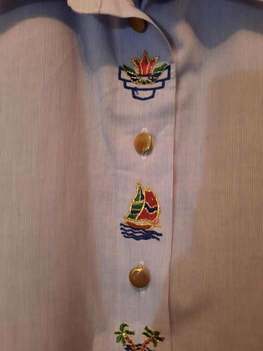 Cămașă noua de dama cu model austriac mărimea 42