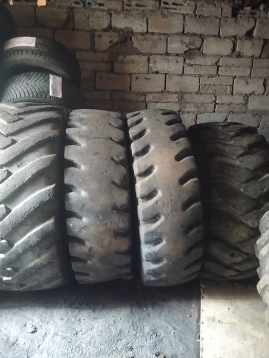 Шины 18.00-25 на погрузщик.