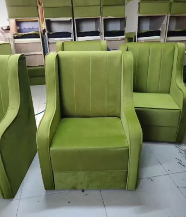 Диваны для кафе ресторанов,общепит,