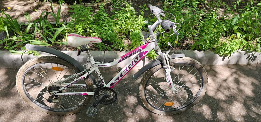 Велосипед STERN LEELOO 24
