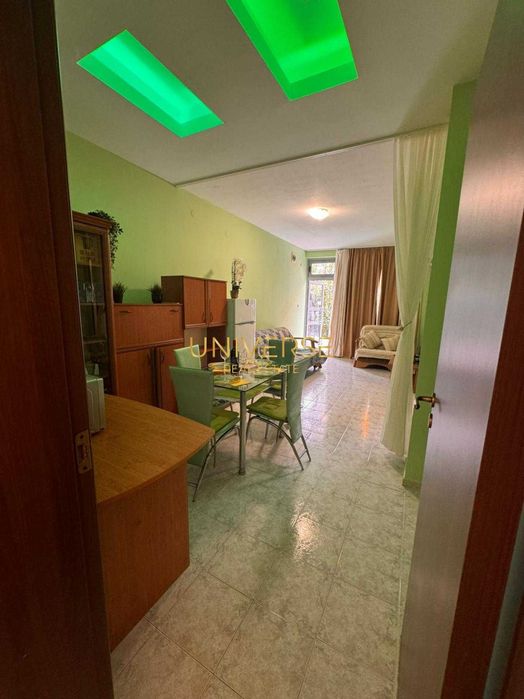 Продава се Тристаен апартамент в к.к. Слънчев бряг - 54 кв.м за 1278 €/кв.м - Снимка #2