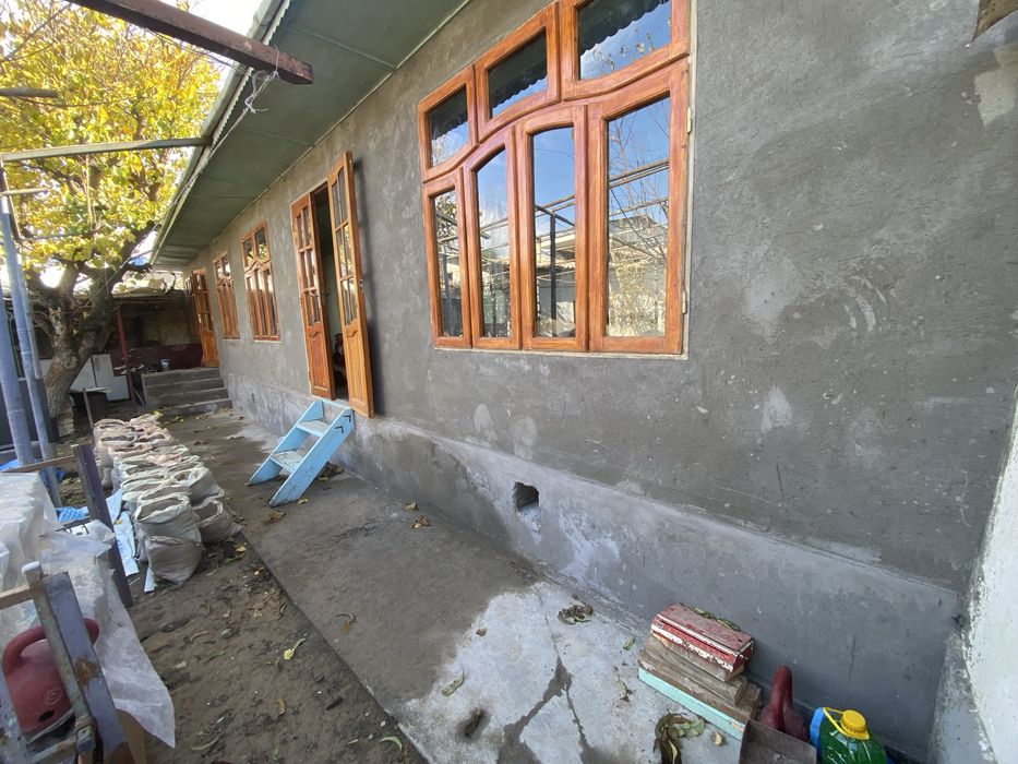 Тахтапул Дом 1 этажное 4.7 сотих 10 комнат