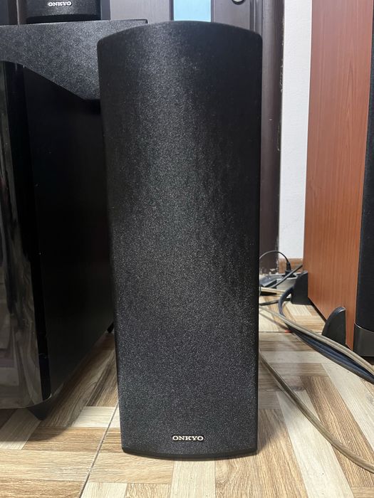 Sistem 5.1.2 Dolby Atmos Onkyo