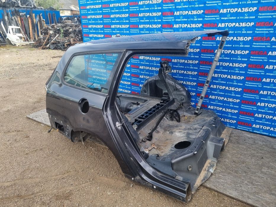 Заднее крыло на passat B6 / пассат б6.