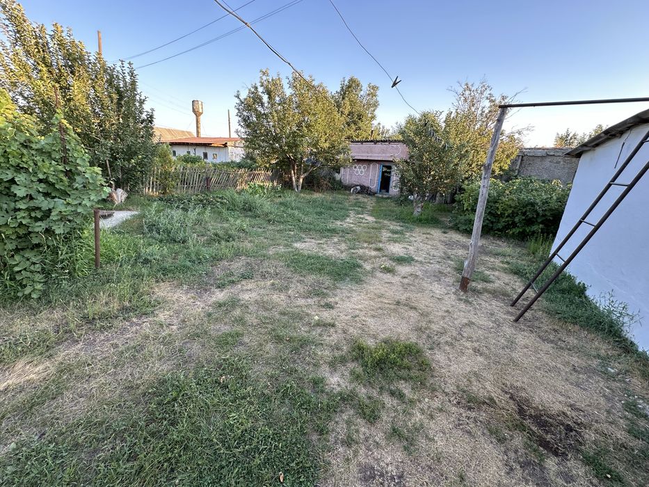 Продам большой просторный дом.