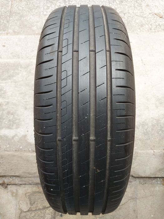 Anvelope 205 60 16 Good Year Efficient Grip • 4 bucati
