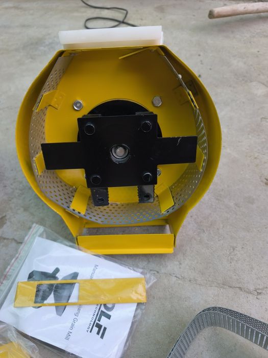 Дробилка фирма РОЛЬФ