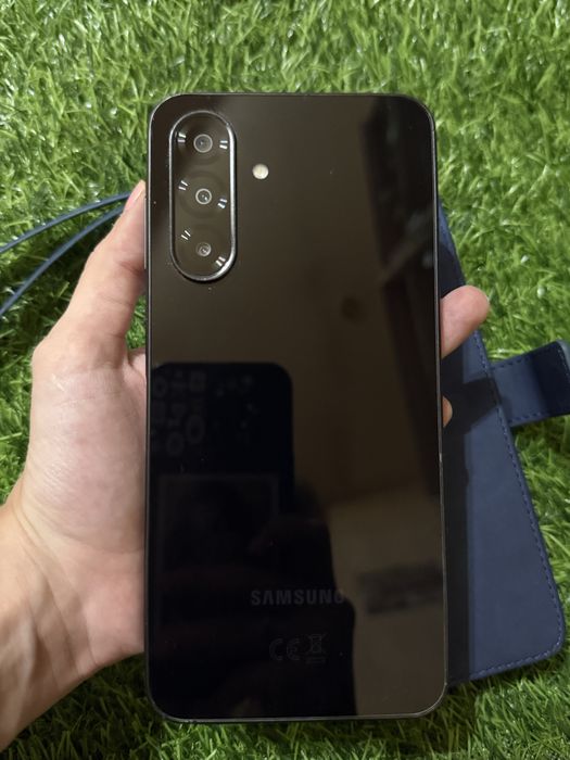 Samsung Galaxy A26 5G. Много запазен