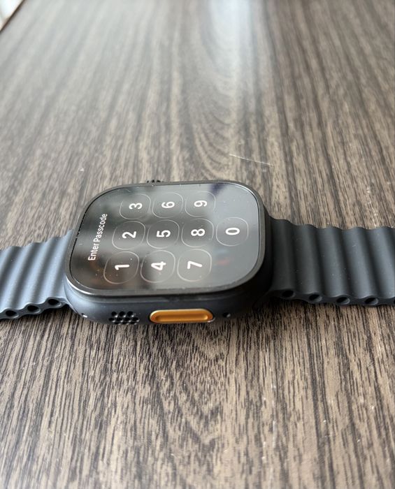 Apple Watch Ultra 2, GPS, Cellular, Carcasa Black Titanium 49mm, Black Ocean Band