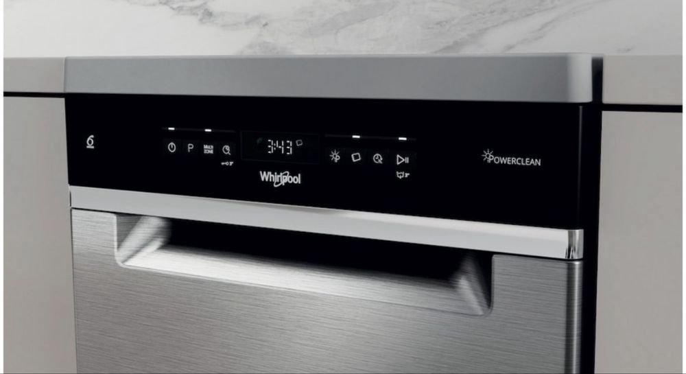 NE MUTAM! Vand masina de spalat vase Whirlpool 45cm (in garantie)  - arata si functioneaza ireprosabil! ( Noua a fost 2100 Lei)