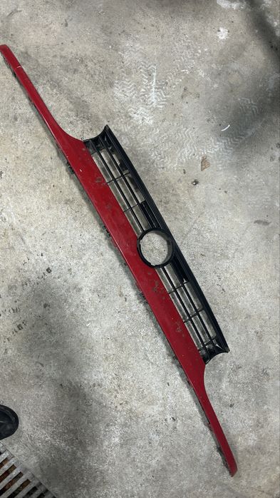 Решетка на volkswagen Golf 3