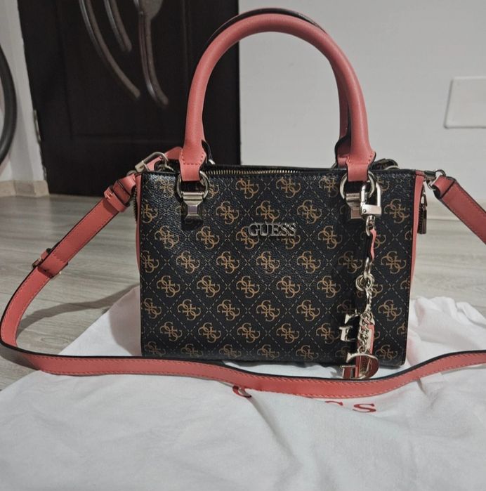 Guess, Geanta de piele ecologica, cu bareta de mana Camy