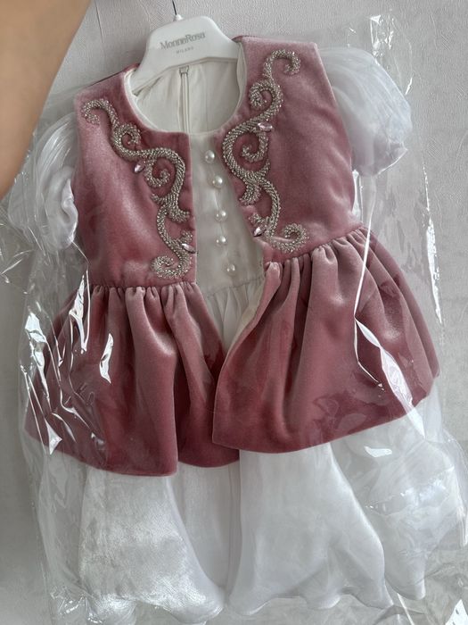 Продам платье на тусау кесу